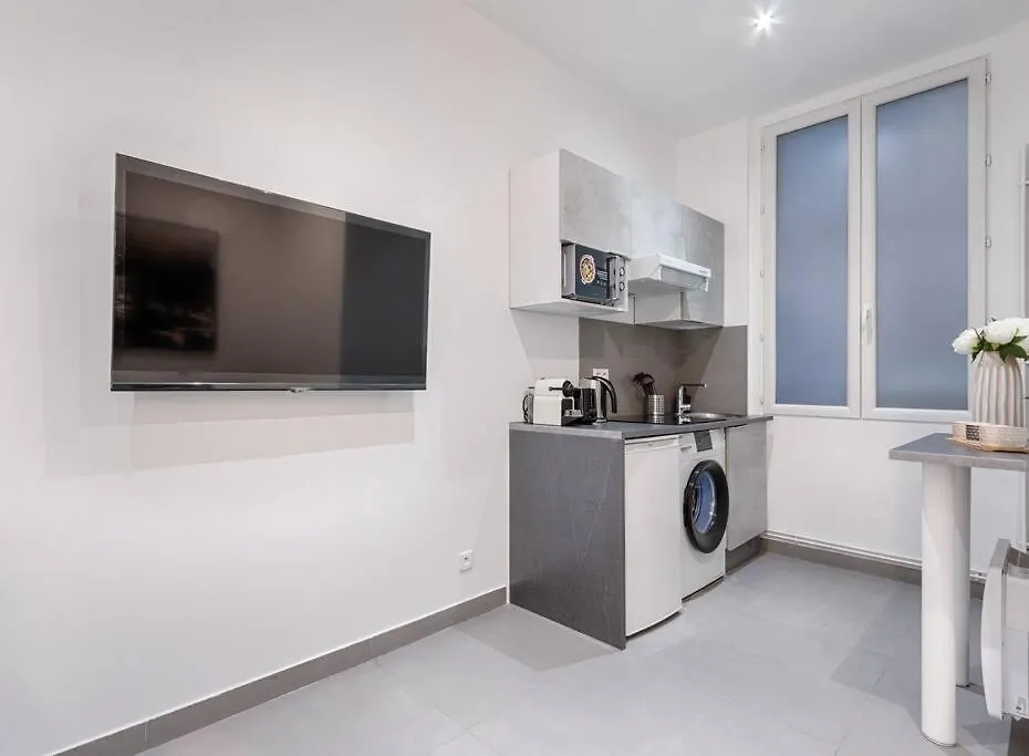 Batignolles Lemercier Cosy Apartment 4P-1Br Paris